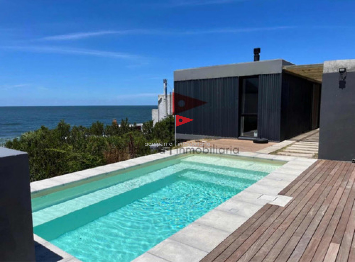 Casa ID.27 - Casa Alquiler 3 Dorm Piscina Vista Al Mar Punta Colorada