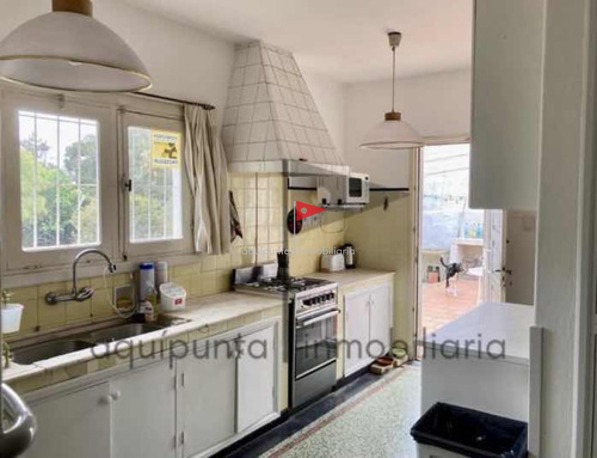 Casa ID.8 - Alquiler Casa En Piriápolis 3 dormitorios 2 baños