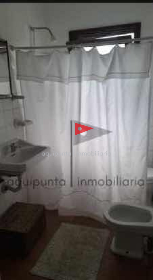Casa ID.9 - Alquiler temporal  Casa Punta Del Este 3 dormitorios 2 baños 