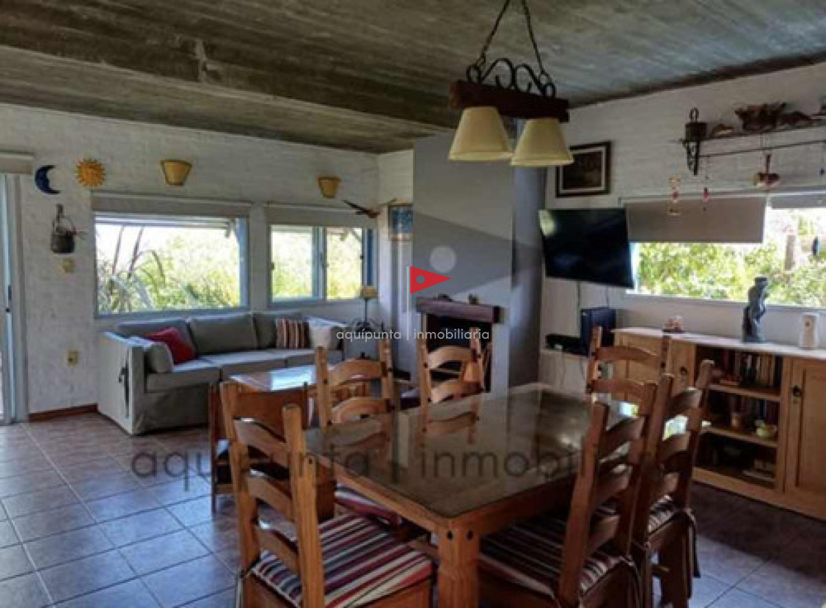 Casa ID.19 - Casa En Punta Colorada