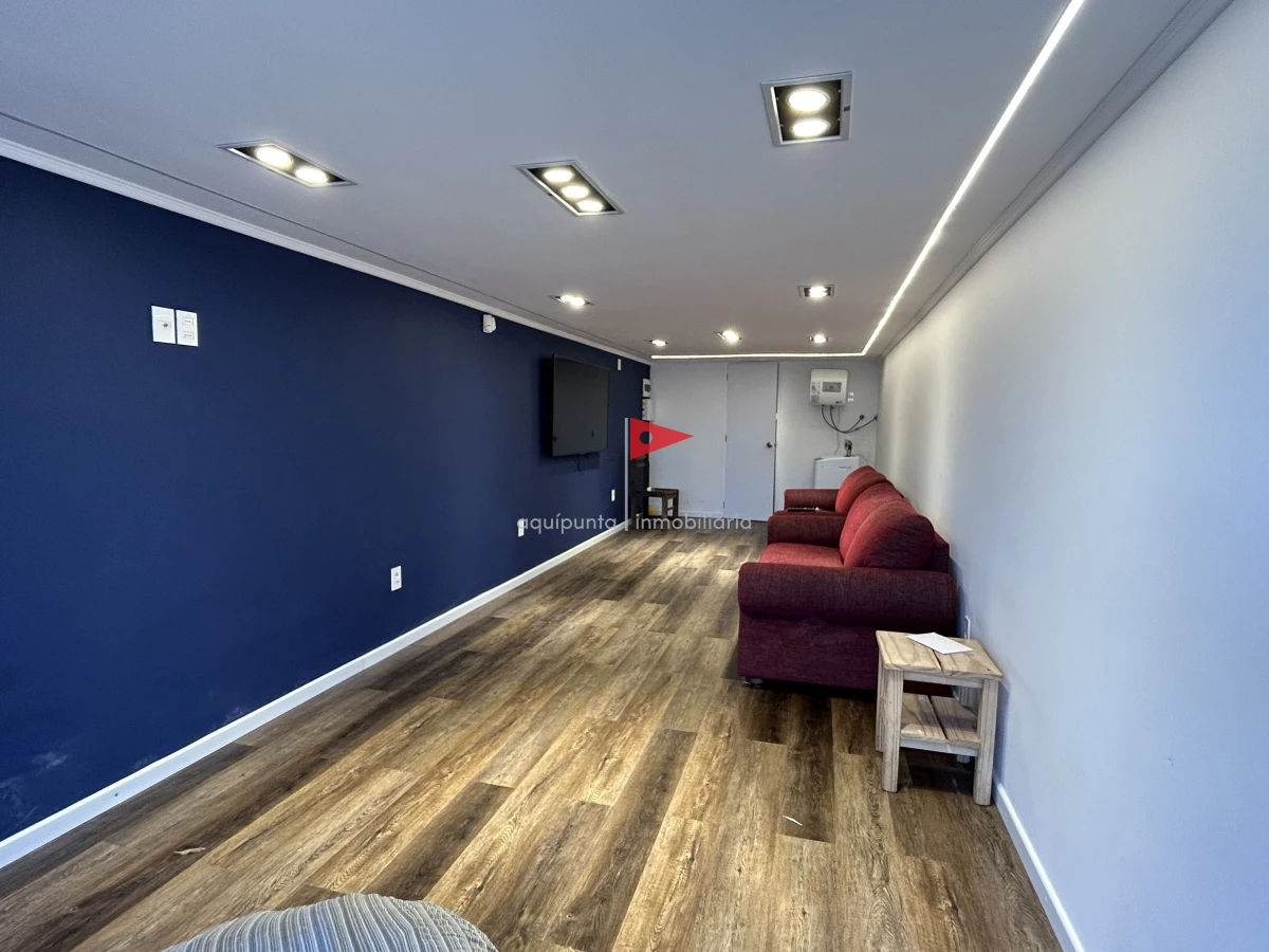 Casa ID.39 - Venta casa Punta Colorada 3 dormitorios piscina vista al mar