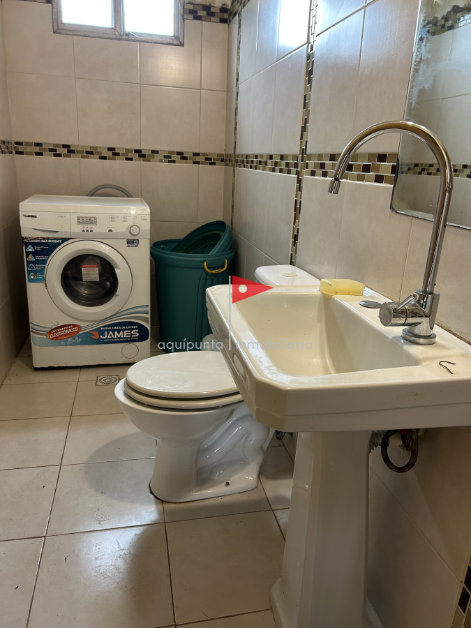 Casa ID.75 - Casa en alquiler temporal en Punta Colorada 3 dormitorios 2 baños muy cómoda y con sombra natural 