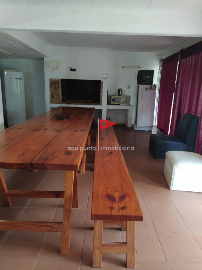 Casa ID.99 - Venta casa Piriapolis 5 dormitorios 3 baños barrio Country