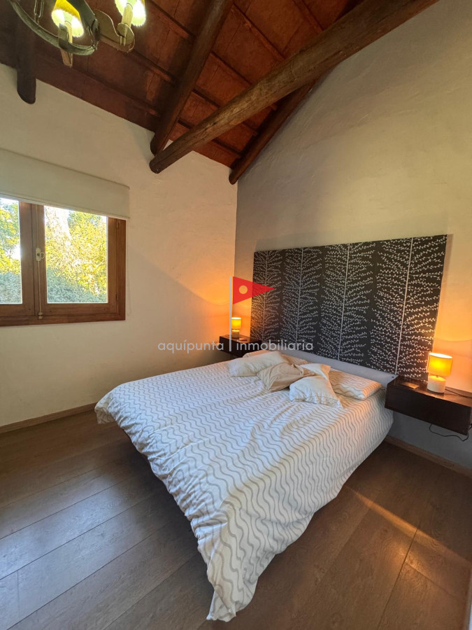 Casa ID.98 - Alquilo casa temporal 12 personas Punta Colorada 4 dorm 3 bañ piscina