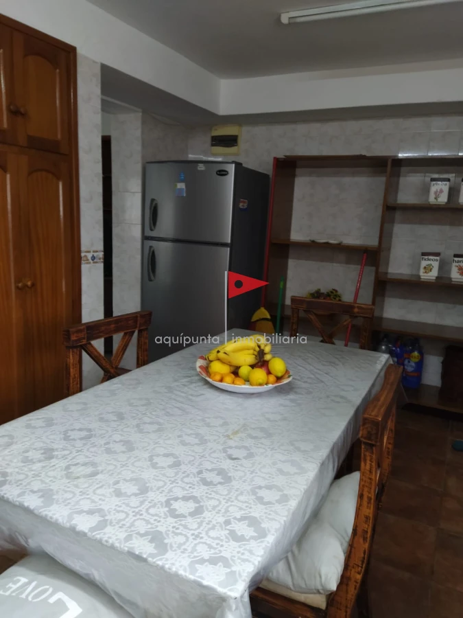 Casa ID.99 - Venta casa Piriapolis 5 dormitorios 3 baños barrio Country