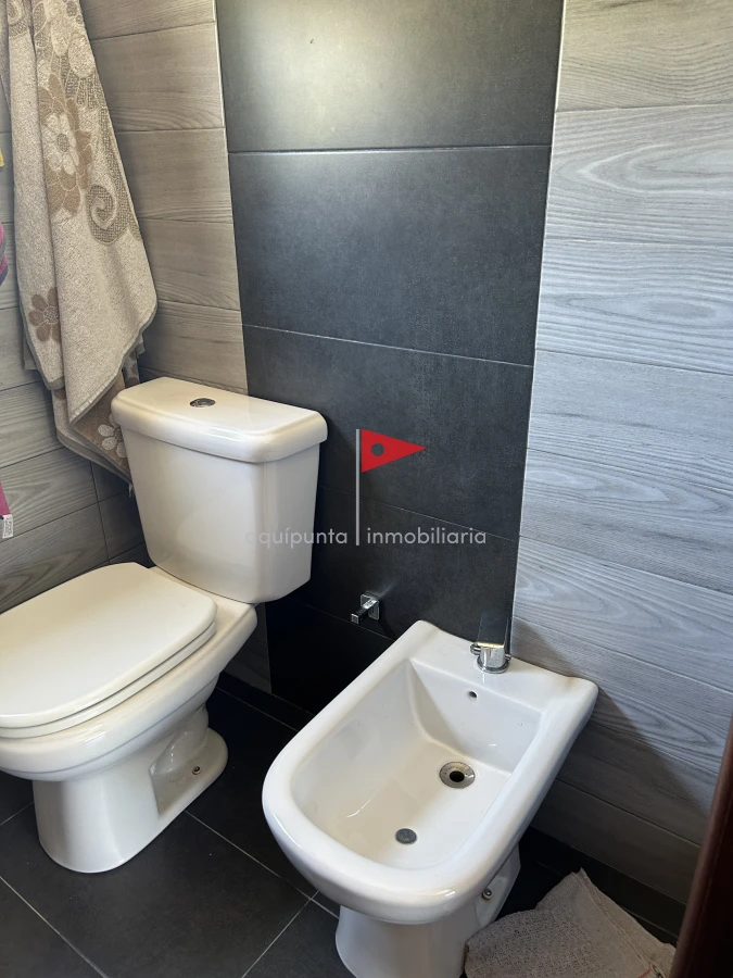 Casa ID.96 - Venta hermosa casa Punta Colorada frente al mar 3 dormitorios 2 baños