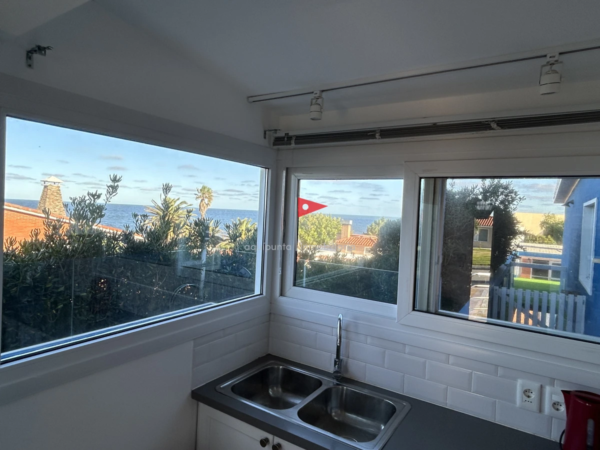 Casa ID.39 - Venta casa Punta Colorada 3 dormitorios piscina vista al mar