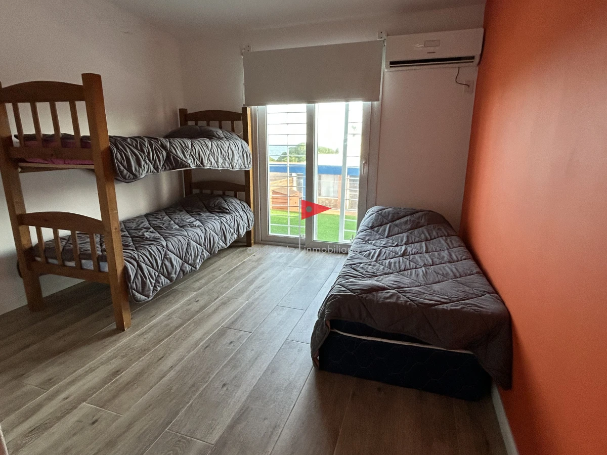 Casa ID.39 - Venta casa Punta Colorada 3 dormitorios piscina vista al mar