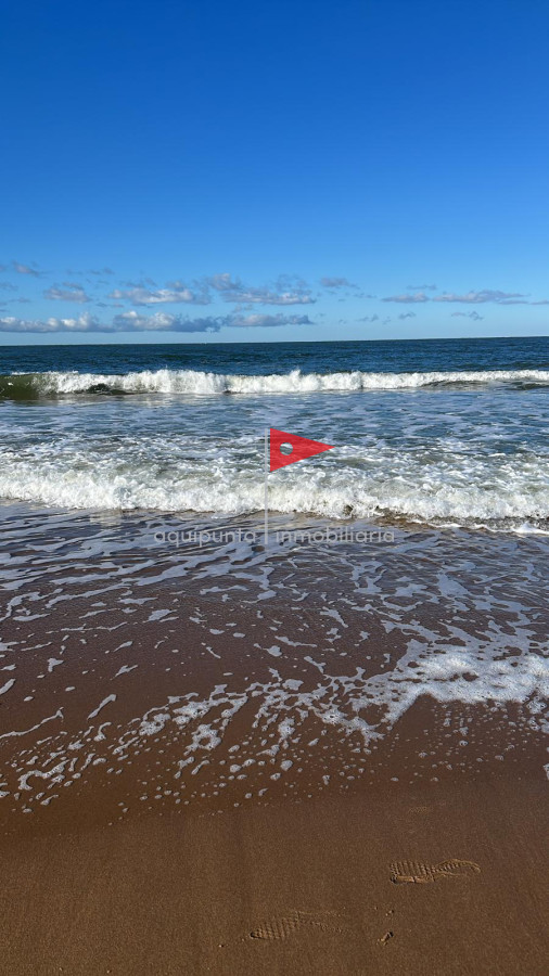 Casa ID.98 - Alquilo casa temporal 12 personas Punta Colorada 4 dorm 3 bañ piscina