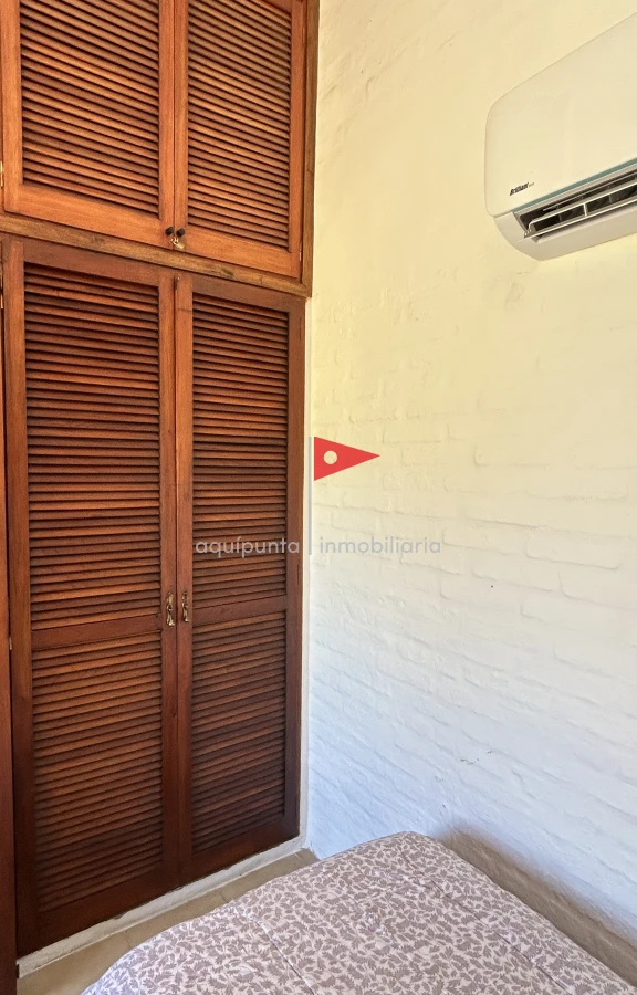 Casa ID.96 - Venta hermosa casa Punta Colorada frente al mar 3 dormitorios 2 baños