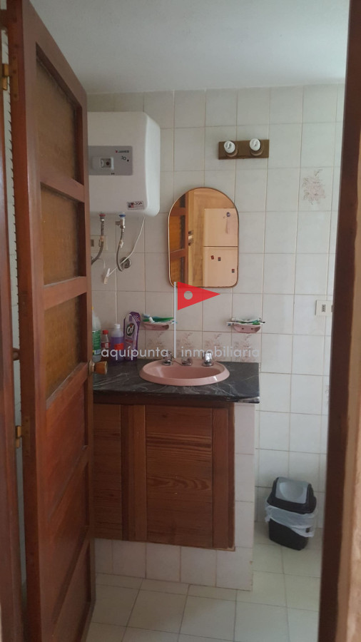 Casa ID.68 - Venta casa 2 dormitorios balneario Playa Hermosa Piriapolis 
