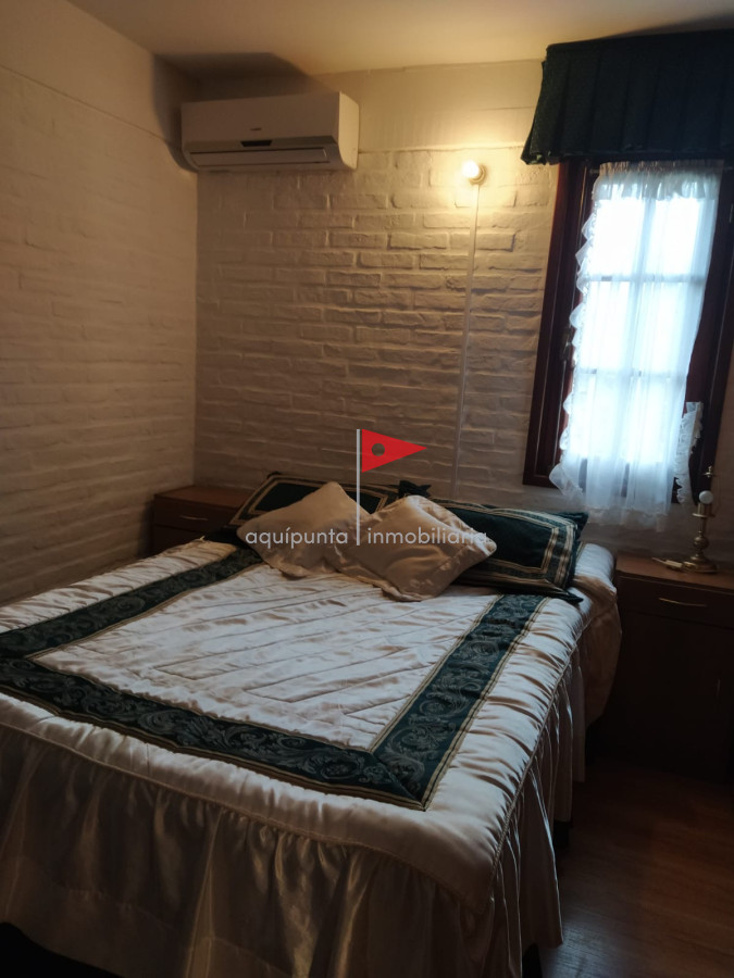 Casa ID.99 - Venta casa Piriapolis 5 dormitorios 3 baños barrio Country