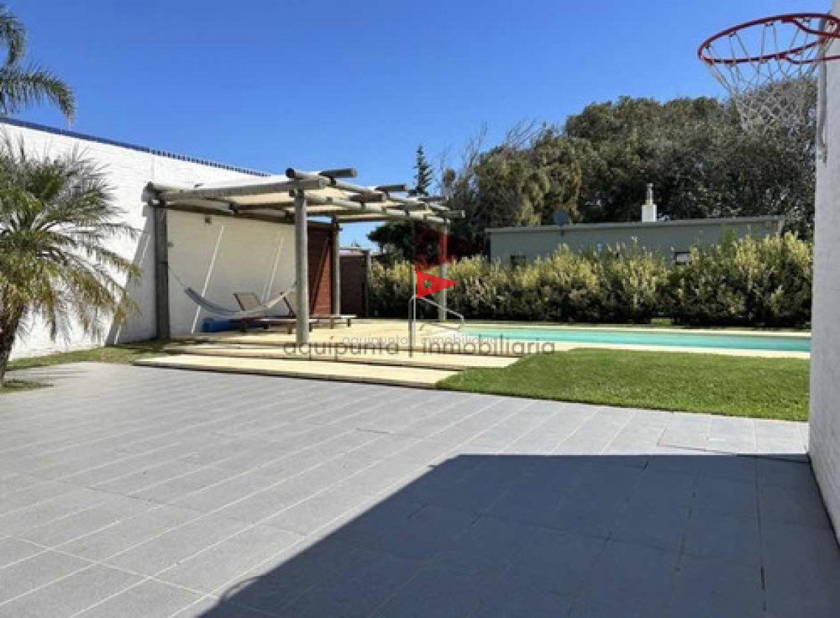 Casa ID.26 - Alquilo Casa Piriápolis Punta Colorada
