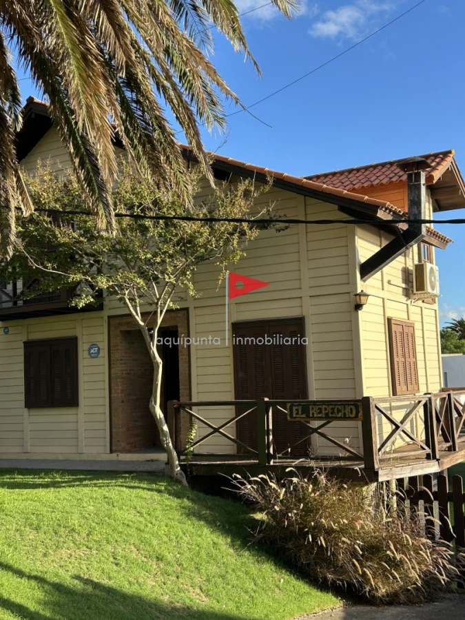 Casa ID.255 - Venta cabaña madera en Punta fría 2 dorm 2 baños excelente vista mar