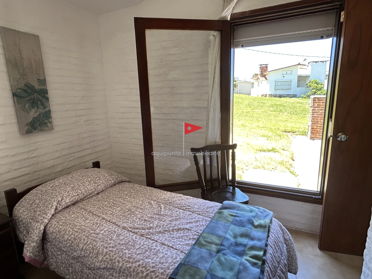 Casa ID.96 - Venta hermosa casa Punta Colorada frente al mar 3 dormitorios 2 baños