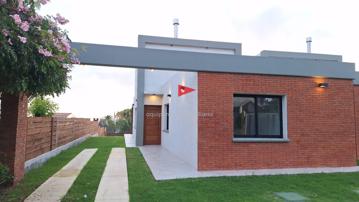 Casa ID.281 - Venta casa a estrenar vista  al mar Punta Colorada