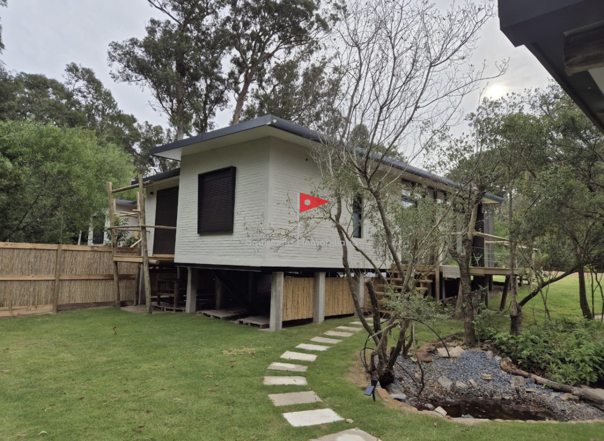 Casa ID.369 - Casa en venta Punta Colorada a pasitos del mar