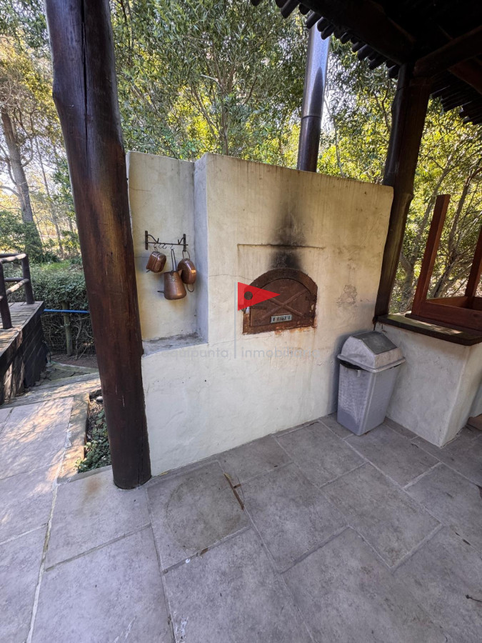 Casa ID.98 - Alquilo casa temporal 12 personas Punta Colorada 4 dorm 3 bañ piscina