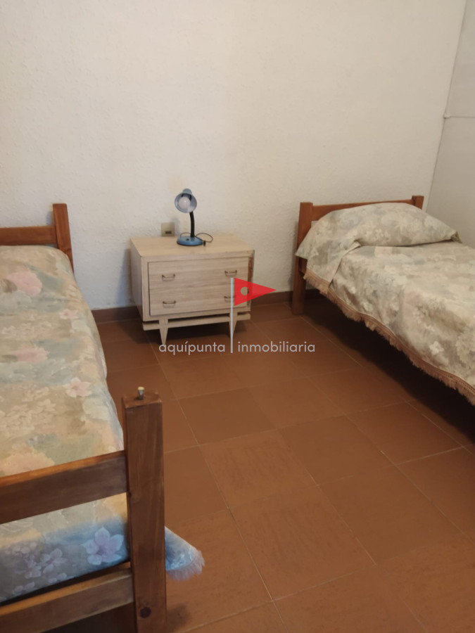 Casa ID.99 - Venta casa Piriapolis 5 dormitorios 3 baños barrio Country