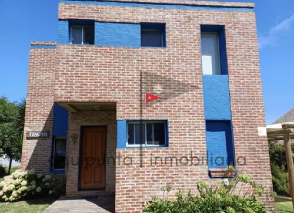 Casa ID.19 - Casa En Punta Colorada