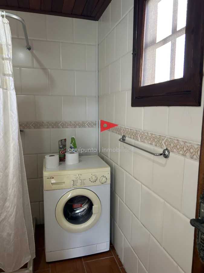 Casa ID.255 - Venta cabaña madera en Punta fría 2 dorm 2 baños excelente vista mar