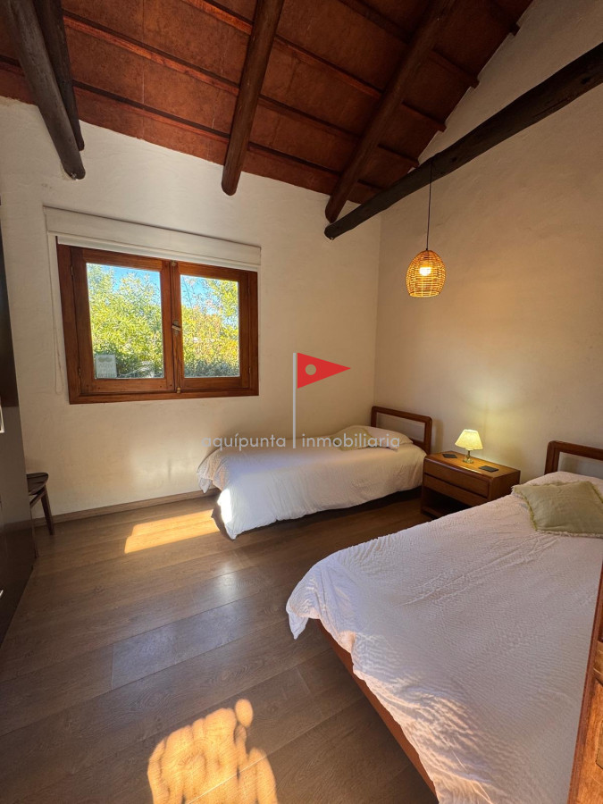 Casa ID.98 - Alquilo casa temporal 12 personas Punta Colorada 4 dorm 3 bañ piscina