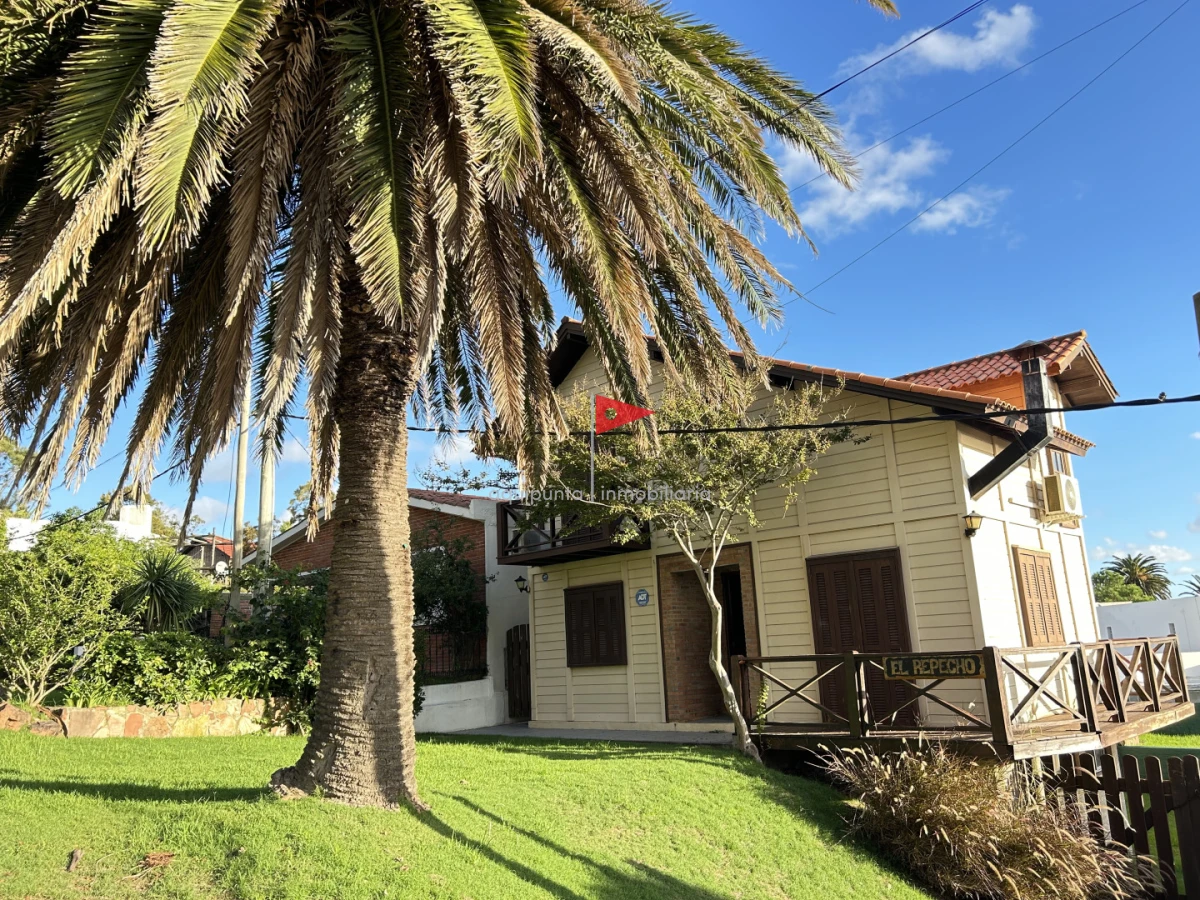 Casa ID.255 - Venta cabaña madera en Punta fría 2 dorm 2 baños excelente vista mar