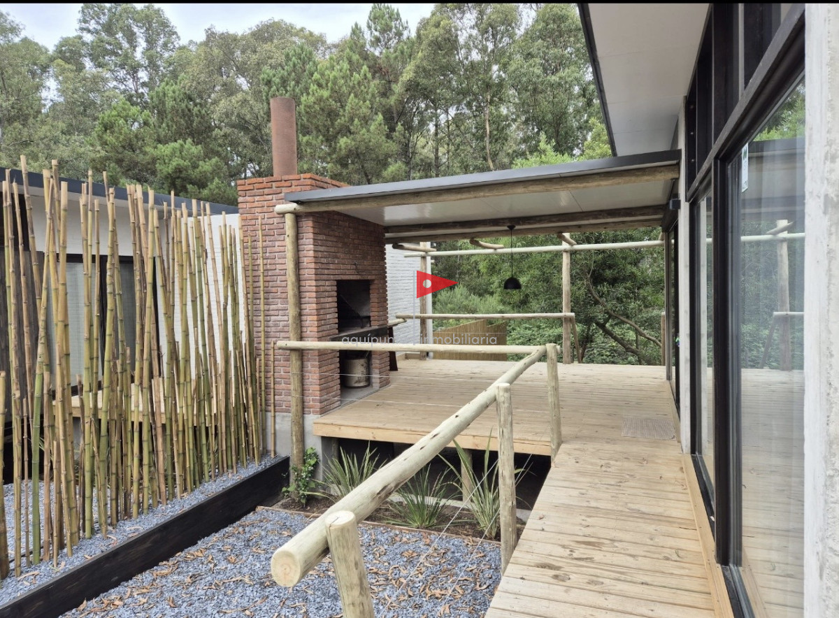 Casa ID.368 - Vendo casa cerca del mar en Punta Colorada