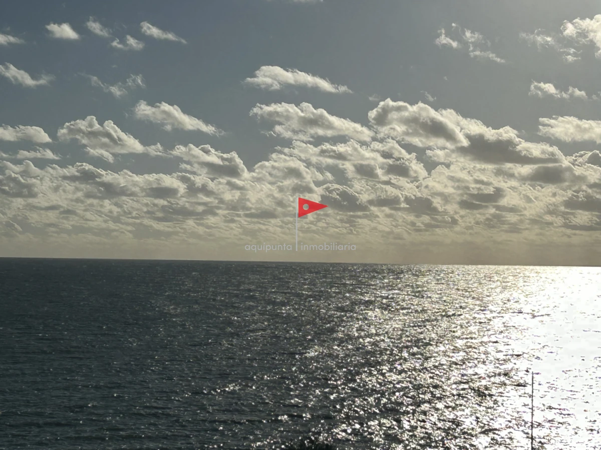 Casa ID.255 - Venta cabaña madera en Punta fría 2 dorm 2 baños excelente vista mar