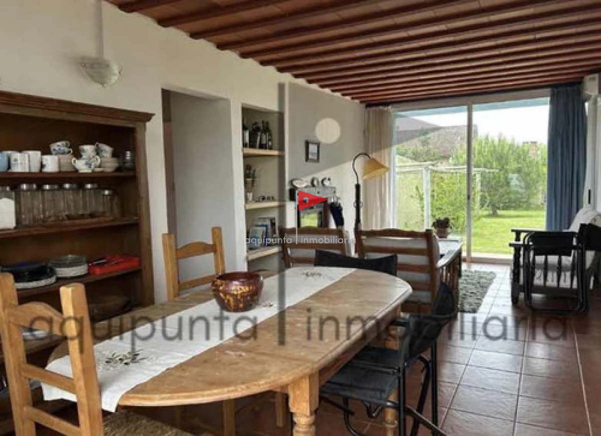 Casa ID.18 - Venta casa Punta Negra Piriapolis 3 dormitorios 2 baños