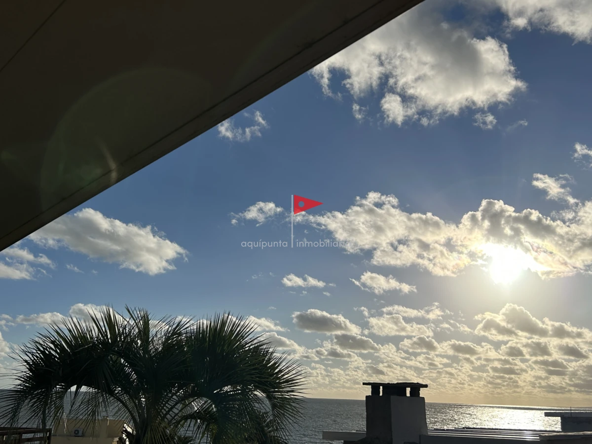 Casa ID.255 - Venta cabaña madera en Punta fría 2 dorm 2 baños excelente vista mar