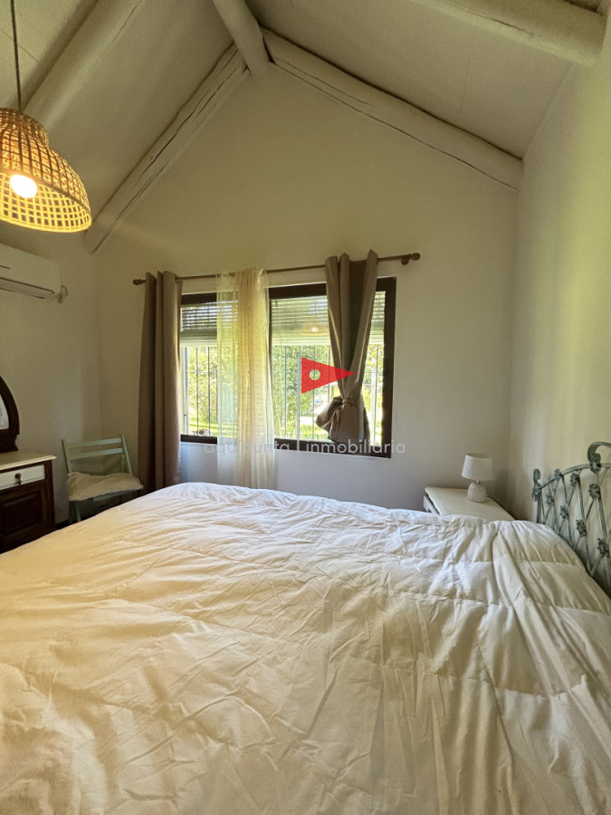 Casa ID.277 - Venta casa en Punta Colorada terreno independiente 