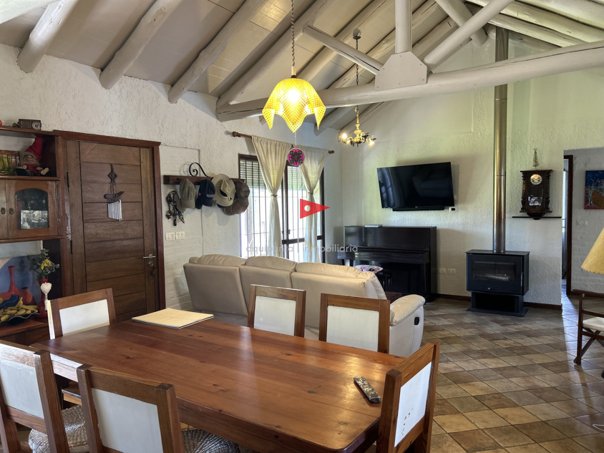 Casa ID.277 - Venta casa en Punta Colorada terreno independiente 