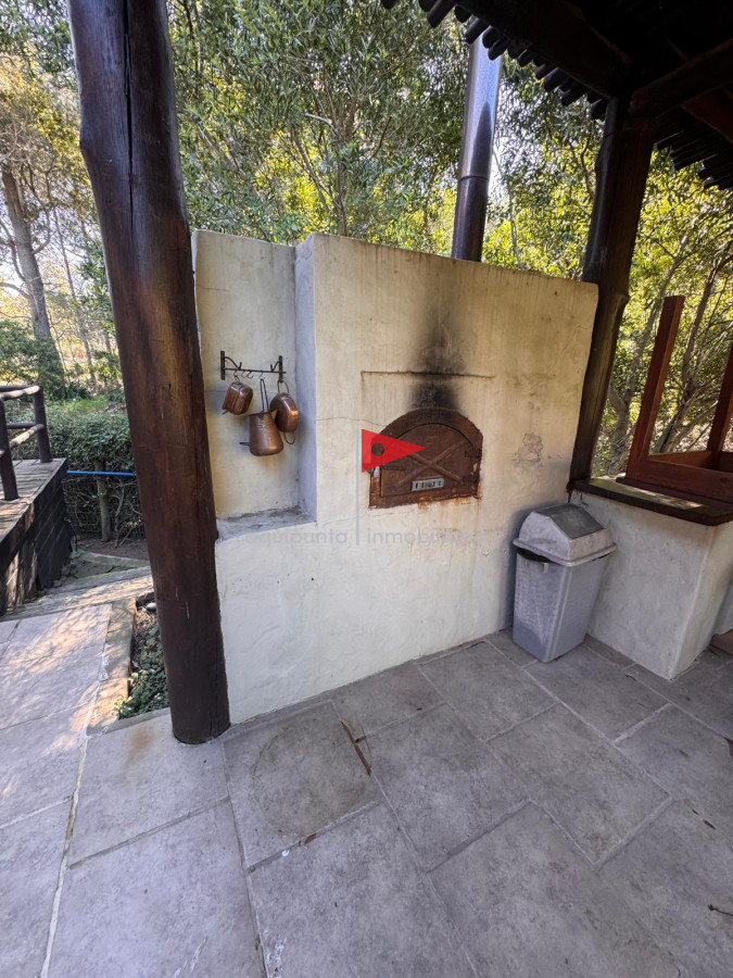 Casa ID.98 - Alquilo casa temporal 12 personas Punta Colorada 4 dorm 3 bañ piscina