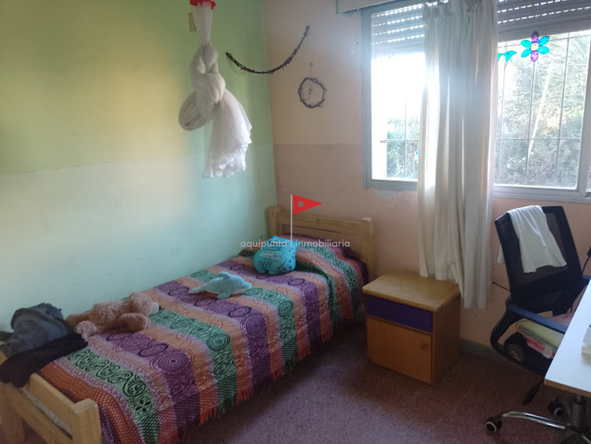 Casa ID.75 - Casa en alquiler temporal en Punta Colorada 3 dormitorios 2 baños muy cómoda y con sombra natural 