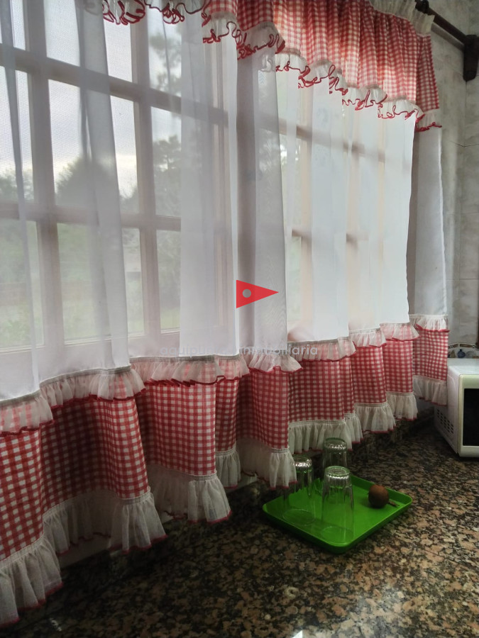 Casa ID.99 - Venta casa Piriapolis 5 dormitorios 3 baños barrio Country