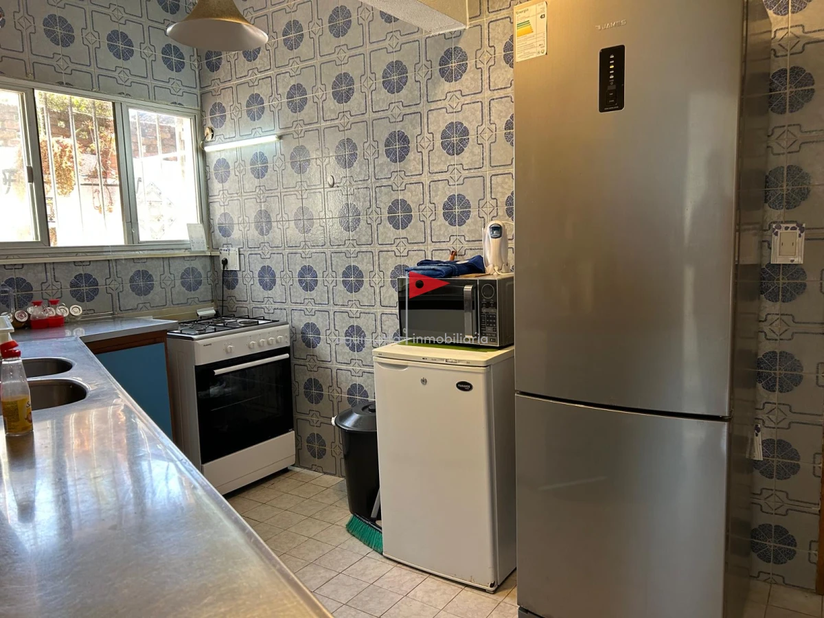 Casa ID.73 - Casa de 2 pisos 3 dorm 2 b frente al mar en venta P Colorada