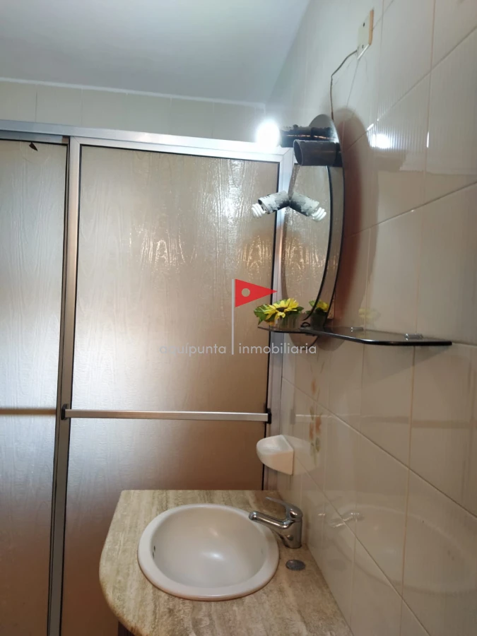 Casa ID.99 - Venta casa Piriapolis 5 dormitorios 3 baños barrio Country