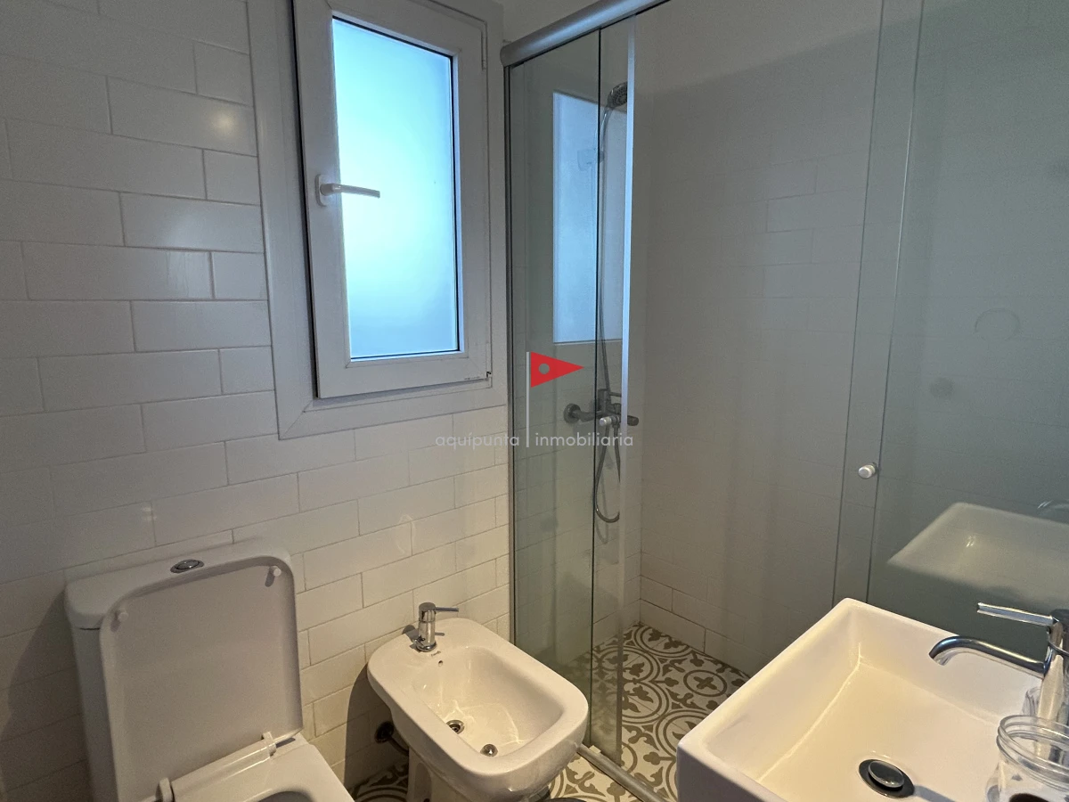 Casa ID.39 - Venta casa Punta Colorada 3 dormitorios piscina vista al mar