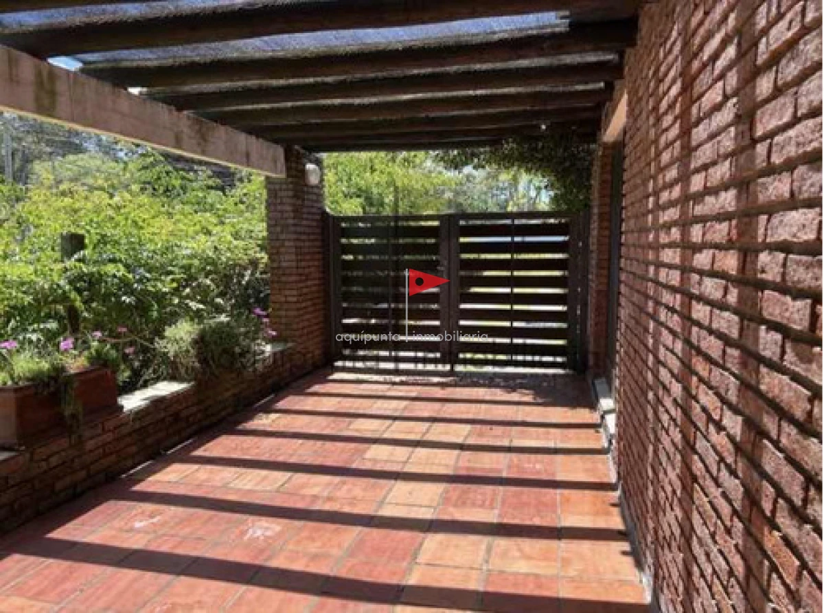 Casa ID.12 - Venta  Casa Balneario San Francisco 3 dormitorios 