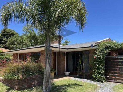 Venta  Casa Balneario San Francisco 3 dormitorios 