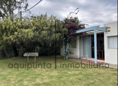 Venta casa Punta Negra Piriapolis 3 dormitorios 2 baños