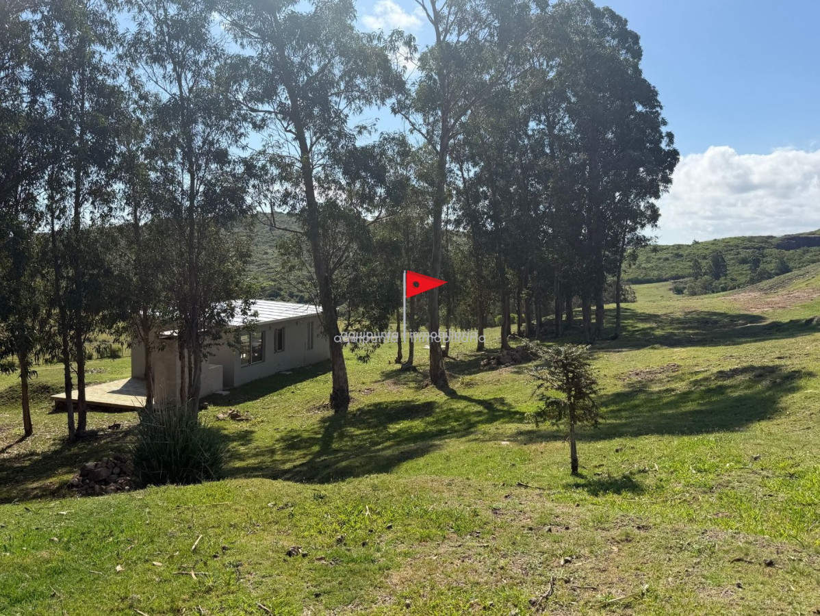 Chacra ID.129 - Chacra con tajamar y casas en Piriápolis 