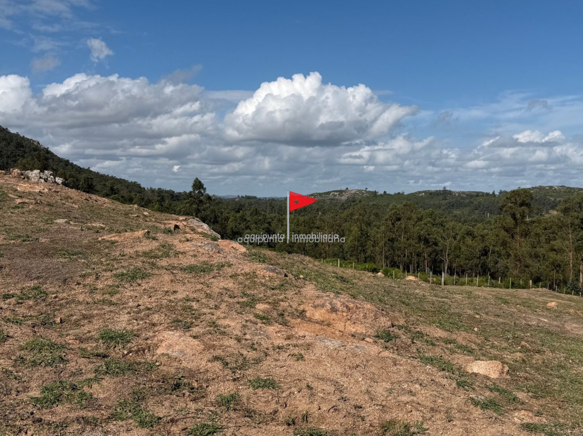 Chacra ID.128 - Chacra con tajamar y vista al mar Piriapolis (2)