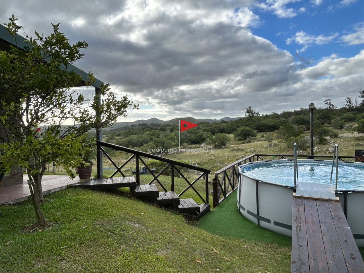 Chacra ID.279 - Venta hermosa Chacra Minas con casa y galpón 