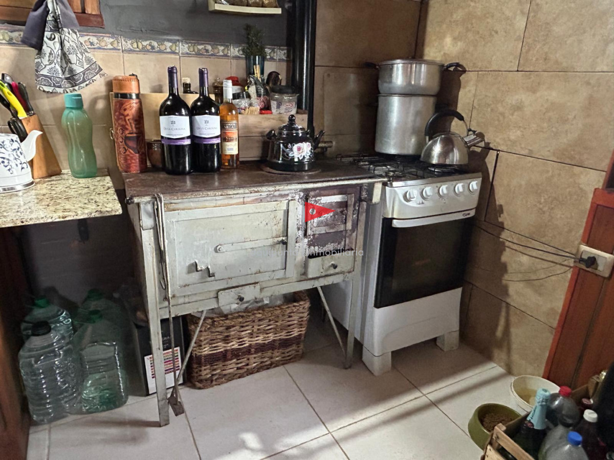 Chacra ID.279 - Venta hermosa Chacra Minas con casa y galpón 