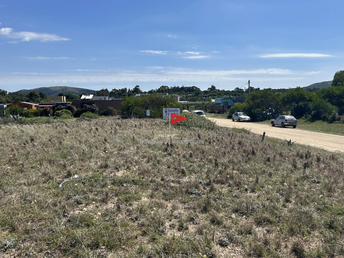 Terreno ID.235 - Venta terreno esquina punta Negra frente al mar