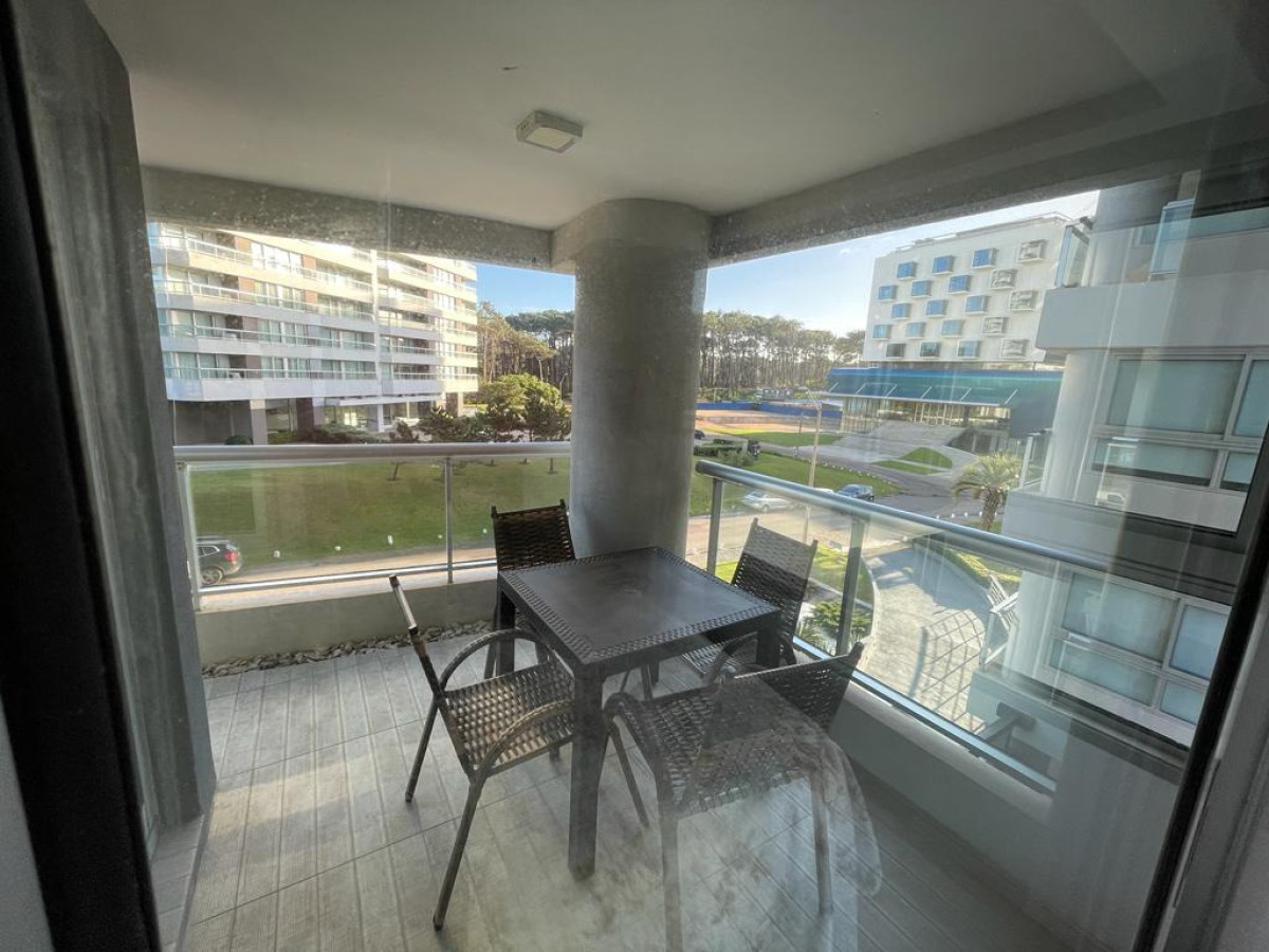 Apartamento ID.535 - Moderno apartamento de un dorm. Look Brava, Punta del Este