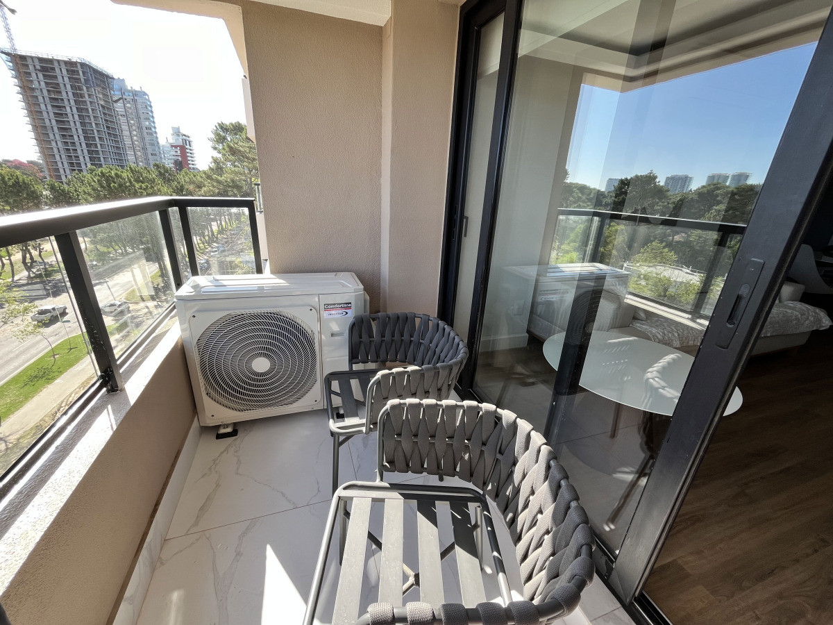 Apartamento ID.684 - Apartamento 3 dormitorios, 2 baños. En SeaGarden