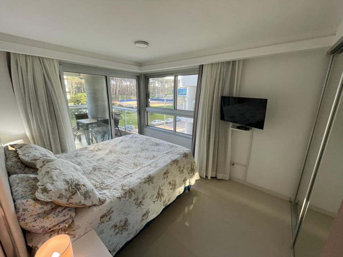 Apartamento ID.535 - Moderno apartamento de un dorm. Look Brava, Punta del Este